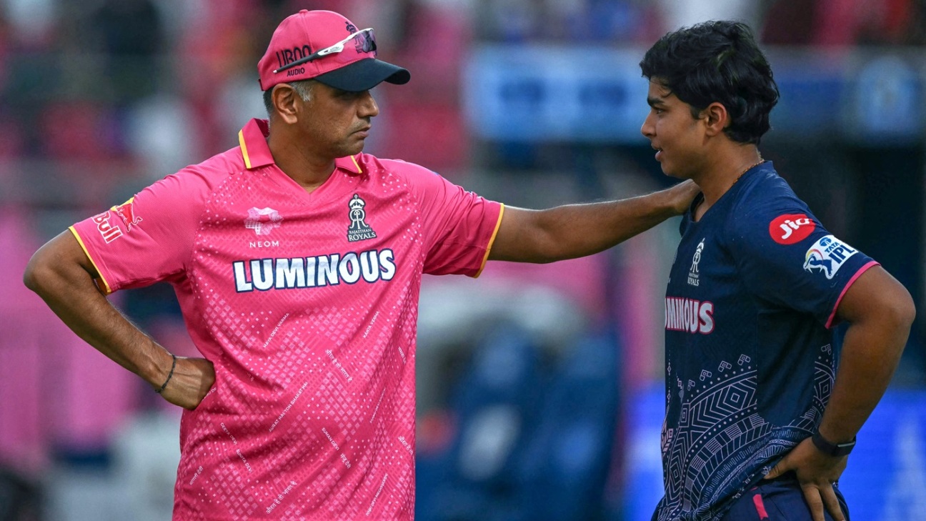 Vaibhav Sooryavanshi with head coach Rahul Dravid